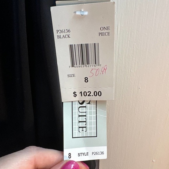 CHELSEA Suite mini dress - Picture 2 of 3